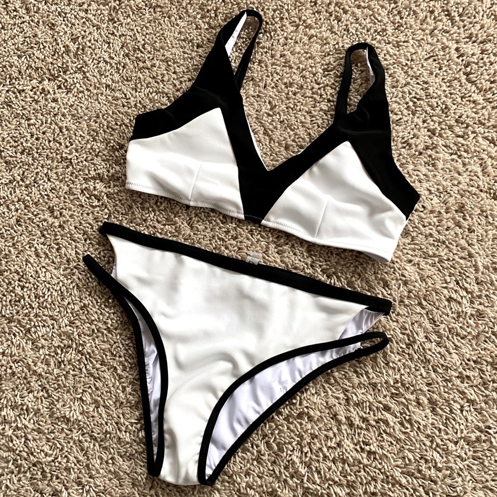 NWT Cupshe bikini